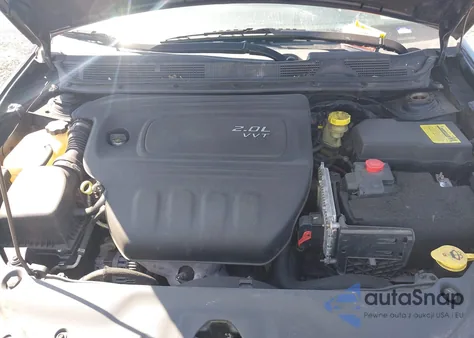 2013 Dodge Dart Sxt z USA, uszkodzony, nr VIN 1C3CDFBA0DD344618